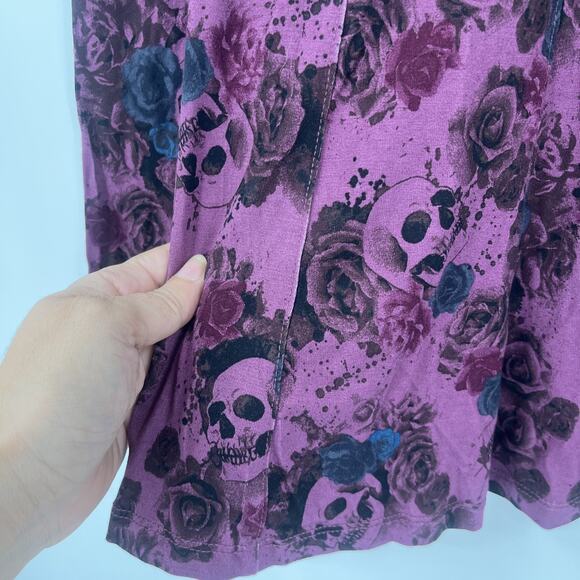 Torrid Super Soft Skull Rose Top Sz 1X Purple WhimsiGoth Grunge Long Sleeve Soft - Picture 8 of 11
